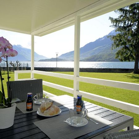Camping La Breva Dongo Eksteriør billede