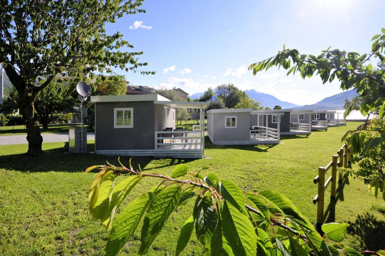 Camping La Breva Dongo Eksteriør billede
